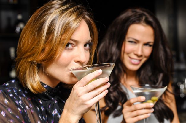 ¿Cómo afecta el alcohol a la salud dental?