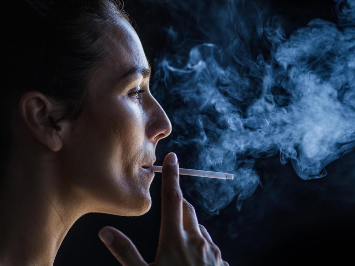 ¿Qué es el cáncer de boca? Esta enfermedad tiene un vínculo con los fumadores y las personas que beben alcohol.