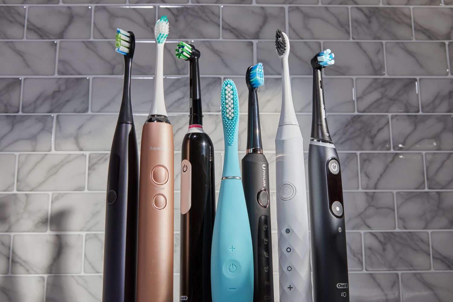 ¿Merece la pena usar un cepillo dental eléctrico? El método más eficiente para mantener la boca sana.