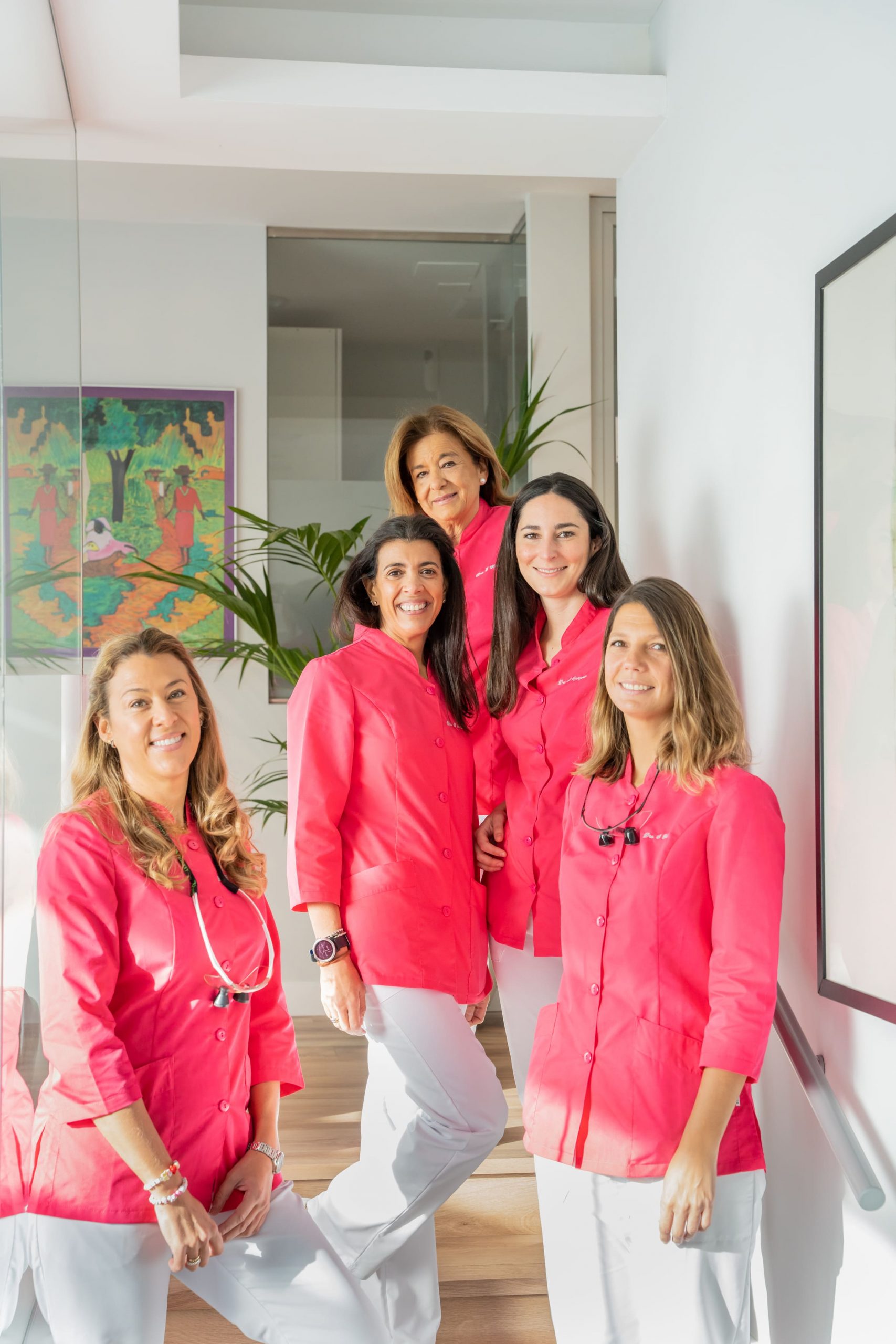 19 razones para cambiar de dentista. Tú boca tiene valor. Acuda a la clínica dental Dentalarroque para mantener tú salud bucodental sana.
