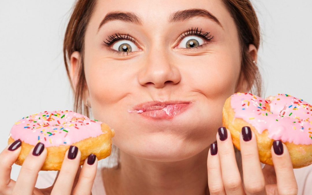 La clínica dental Dentalarroque recomienda una limpieza dental profesional para eliminar el sarro.